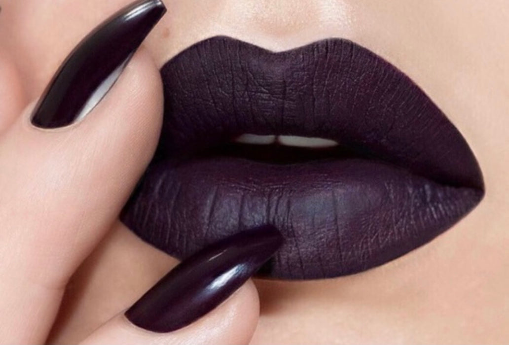 Vampire purple 208 long lasting lipstick