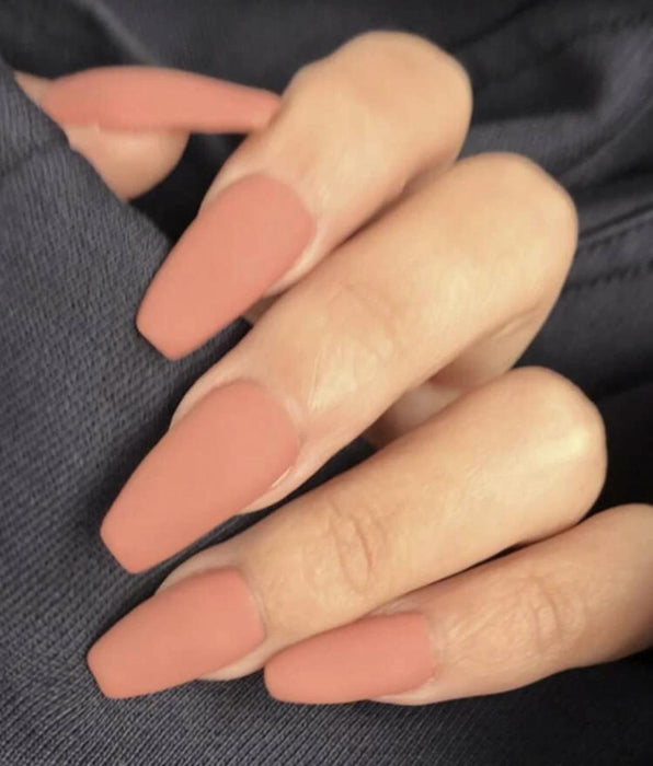 Pink fake nails mat color